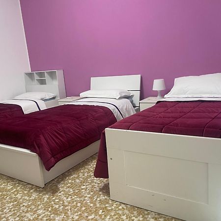 Aeroporto Room Azzano San Paolo Eksteriør bilde